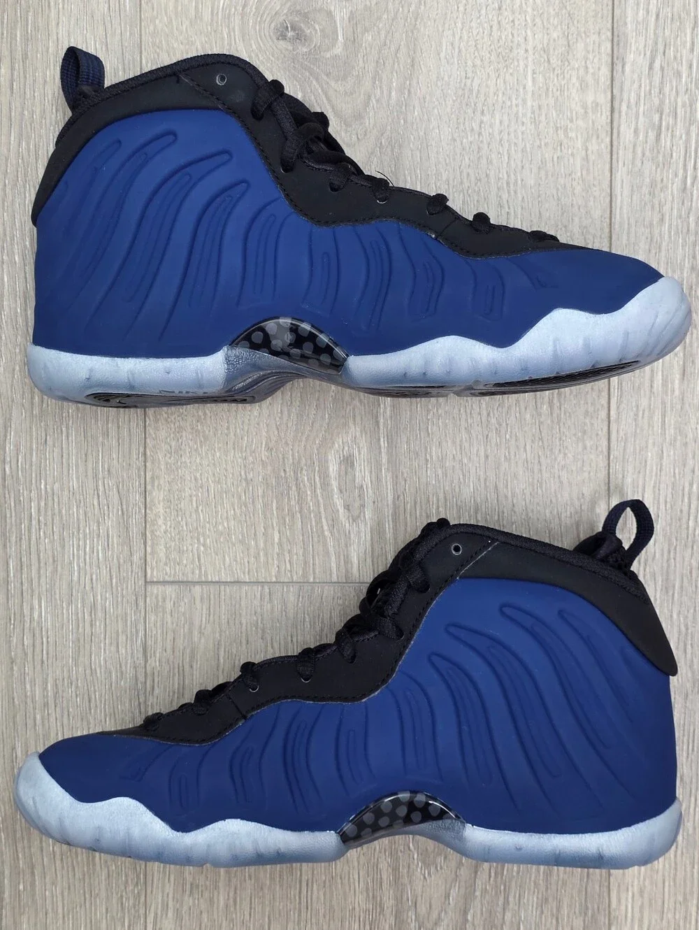 Nike Little Foamposite Penny One HQ1959-400 Youth Sz 4 / Womens Sz 5.5 MSRP $180